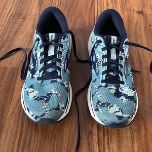 Brooks Ghost 14